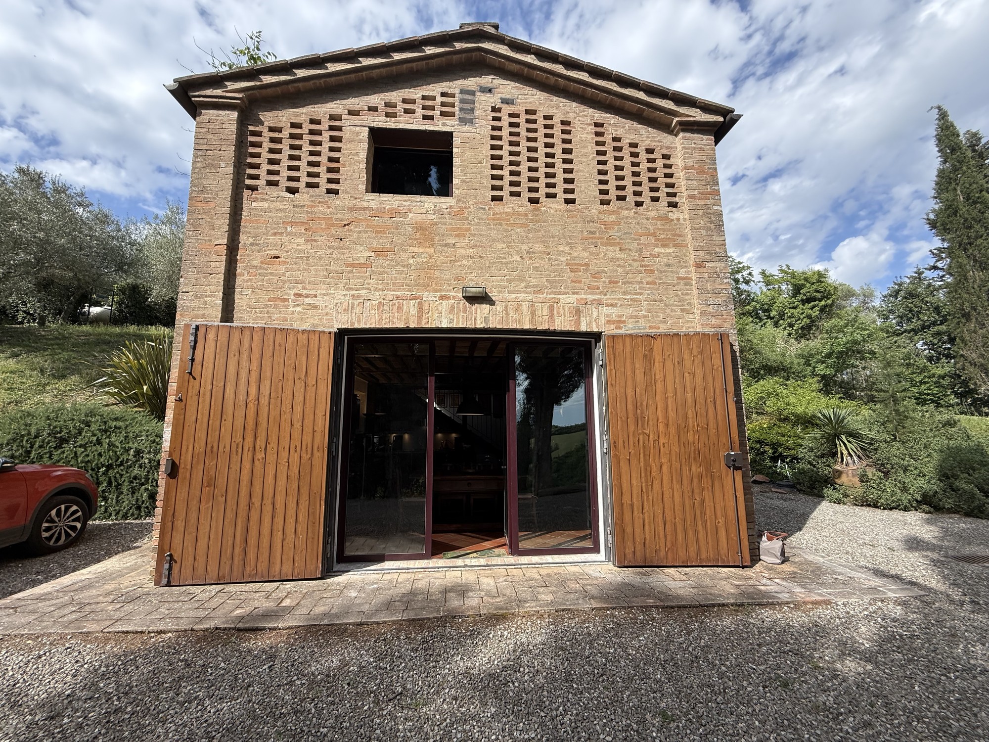 Rustico / Casale -  Strada di Monte Oliveto Maggiore